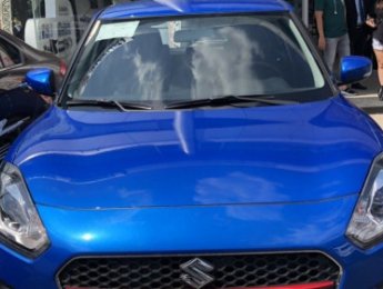 Suzuki Swift  1.2L AT  2018 - Cần bán Suzuki Swift 1.2L AT đời 2018, màu xanh lam, giá 499tr
