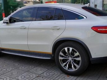 Mercedes-Benz GLE-Class  GLE400 coupe 2015 - Bán Mercedes-Benz GLE-Class đăng ký 2016, màu trắng xe nhập