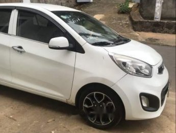 Kia Picanto 2014 - Cần bán xe Kia Picanto sản xuất năm 2014, màu trắng số sàn, 275tr