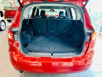 BMW 2 Series 218i 2018 - Cần bán xe BMW 2 Series 218i 2018, màu đỏ, nhập khẩu nguyên chiếc