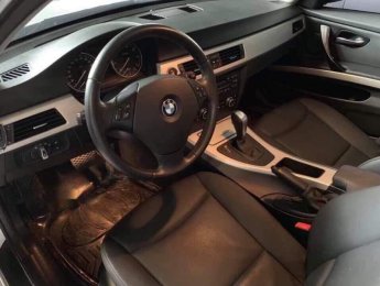 BMW 3 Series  320i  2011 - Cần bán xe BMW 3 Series 320i sản xuất 2011, nhập khẩu nguyên chiếc, máy móc còn ngon