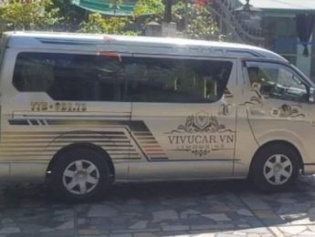 Toyota Hiace  Superwagon  2005 - Bán Toyota Hiace Superwagon sản xuất năm 2005, màu bạc