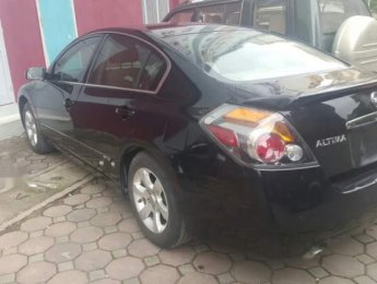 Nissan Altima 2.5 2010 - Cần bán xe Nissan Altima 2.5 năm sản xuất 2010 chính chủ