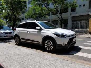 Hyundai i20 Active 2016 - Bán ô tô Hyundai i20 Active đời 2016, màu trắng, nhập khẩu