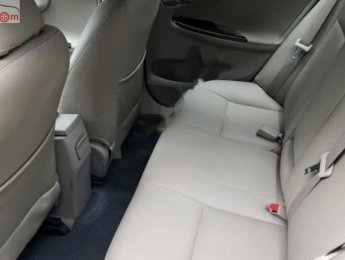 Toyota Corolla altis 1.8G MT 2013 - Bán Toyota Corolla Altis màu đen, số sàn, đời 2013