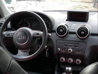 Audi A1   TFSI 1.4L 2012 - Cần bán xe Audi A1 TFSI 1.4L 2012, màu tím, xe nhập số tự động