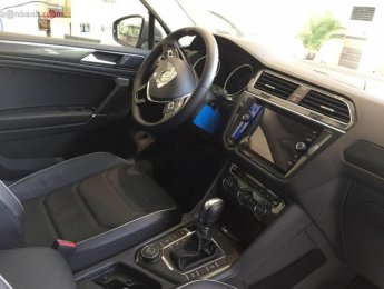 Volkswagen Tiguan Allspace 2019 - Bán Volkswagen Tiguan Allspace 2019, màu đen, nhập khẩu  