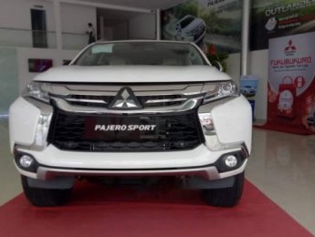 Mitsubishi Pajero Sport   2019 - Bán xe Mitsubishi Pajero Sport 2019, màu trắng, nhập khẩu