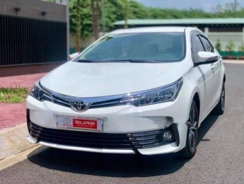 Toyota Corolla altis 2017 - Cần bán xe Toyota Corolla altis năm 2017, màu trắng
