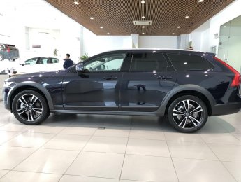 Volvo V90 T6 Cross Country 2019 - Bán Volvo V90 T6 Cross Country, màu đen, nhập khẩu mới
