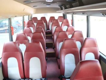 Hyundai Universe 2018 - Bán ô tô Hyundai Universe đời 2018, màu kem (be), nhập khẩu nguyên chiếc