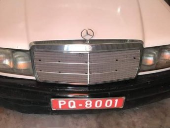 Mercedes-Benz 190 E 2010 - Cần bán Mercedes 190E đời 2010, màu trắng, nhập khẩu nguyên chiếc