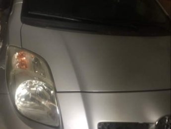 Toyota Yaris   2007 - Bán Toyoto Yaris màu bạc zin, đời 2007 nhập full Ấn độ