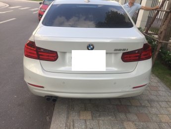 BMW 3 Series 328i 2013 - Bán BMW 3 Series 328i sản xuất năm 2013, màu trắng, nhập khẩu nguyên chiếc như mới, giá 939tr