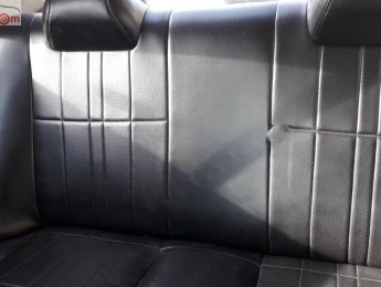 Mazda 323 1995 - Bán Mazda 323 đời 1995, màu trắng, xe máy êm ngon