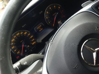 Mercedes-Benz E class  E300  2017 - Cần bán E300 màu trắng, đời 2017, đã qua sử dụng chính hãng năm sản xuất 2017, đăng ký lần đầu tháng 8 năm 2017