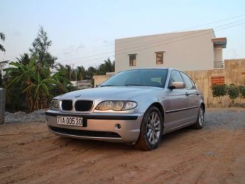 BMW 3 Series  318i  2004 - Bán xe BMW 3 Series 318i năm sản xuất 2004, xe nhập số tự động