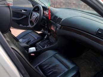 BMW 3 Series 318i AT 2004 - Cần bán xe BMW 318i đời 2004, ít đi, mới được 84.000km