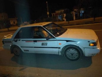 Nissan Bluebird   1986 - Bán Nissan Bluebird sản xuất năm 1986, màu trắng, phế liệu