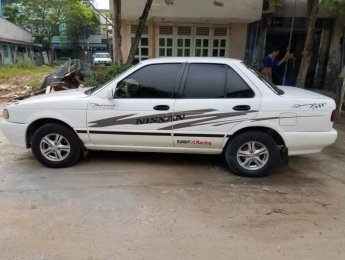 Nissan Sunny 1994 - Bán xe Nissan Sunny đời 1994, màu trắng, giá 50tr