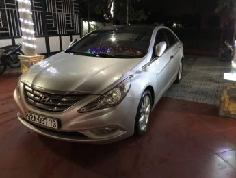 Hyundai Sonata   2010 - Bán Hyundai Sonata đời 2010, màu bạc, nhập khẩu  