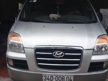 Hyundai Grand Starex   2005 - Cần bán Hyundai Grand Starex đời 2005, màu bạc, nhập khẩu, xe đang sử dụng