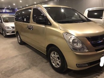 Hyundai Grand Starex   2011 - Bán Hyundai Grand Starex đời 2011, màu vàng, nhập khẩu