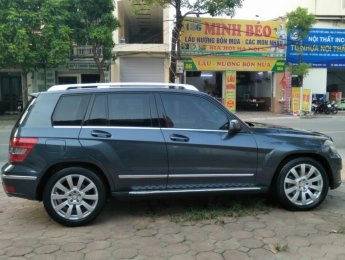 Mercedes-Benz GLK Class 300 2010 - Bán Mercedes -Benz GLK 300 SX 2010, số tự động, chính chủ, xe đi ít lên còn rất đẹp và mới 95%