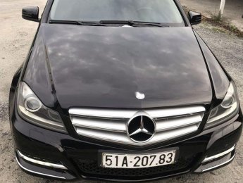 Mercedes-Benz C class C200 2011 - Bán Mercedes C200 năm 2011, màu đen, nhập khẩu