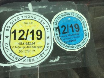 Mazda 323   2000 - Bán Mazda 323 sản xuất 2000, màu bạc, nhập khẩu 