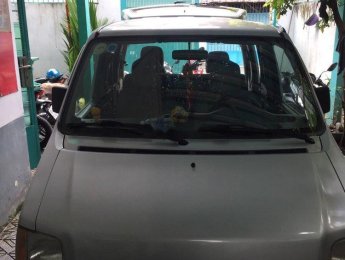 Suzuki Wagon R 2005 - Gia đình bán Suzuki Wagon R 2005, màu bạc