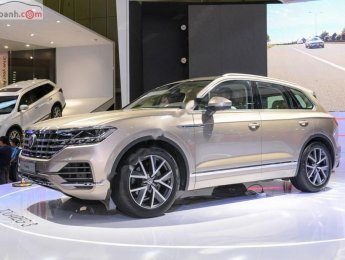 Volkswagen Touareg 2019 - Cần bán xe Volkswagen Touareg sản xuất 2019, nhập khẩu nguyên chiếc