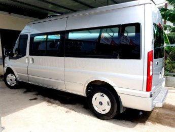 Ford Transit 2016 - Bán xe Ford Transit năm sản xuất 2016, màu bạc 