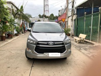 Toyota Innova 2017 - Bán Toyota Innova sản xuất 2017, màu bạc, giá chỉ 680 triệu