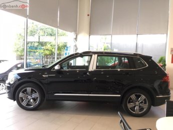 Volkswagen Tiguan Allspace 2018 - Bán Volkswagen Tiguan Allspace sản xuất 2018, màu đen, nhập khẩu