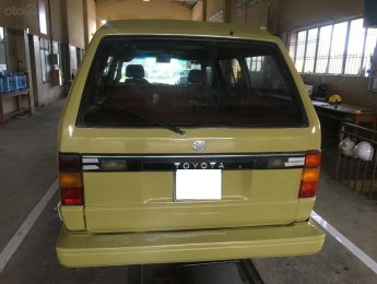 Toyota Van 1988 - Bán xe Toyota Van SX 1988, màu vàng