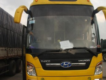 Hyundai Universe 2008 - Bán xe Hyundai Universe sản xuất năm 2008, màu vàng