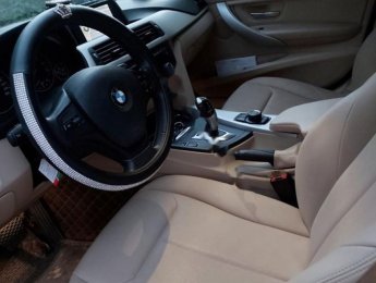 BMW 3 Series   2013 - Bán BMW 320i đời 2013, màu đen, nhập khẩu, chính chủ 