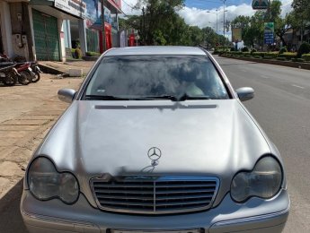 Mercedes-Benz C class  C200 Kompressor 2002 - Cần bán gấp Mercedes-Benz C class C200 màu bạc xe máy chạy êm