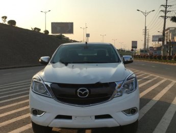 Mazda BT 50 2.2L 4x2 AT 2016 - Bán Mazda BT 50 2.2L 4x2 AT năm 2016, màu trắng, nhập khẩu số tự động