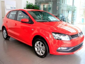 Volkswagen Polo 1.8L 2016 - Bán xe Volkswagen Polo 1.8L sản xuất năm 2016, màu đỏ, nhập khẩu, xe mới 100%