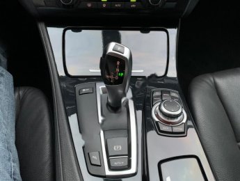 BMW 5 Series 523i 2010 - Bán xe BMW 5 Series 523i đời 2010, màu trắng, nhập khẩu, giá tốt