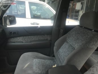 Nissan Patrol 2001 - Bán xe Nissan Patrol năm sản xuất 2001, màu trắng, nhập khẩu, giá chỉ 600 triệu