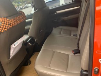 Toyota Hilux   2015 - Bán xe cũ Toyota Hilux 3.0G 4x4 AT năm 2015, màu đỏ, nhập khẩu