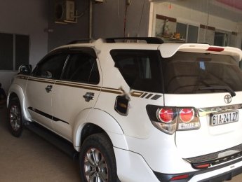 Toyota Fortuner TRD Sportivo 4x4 AT 2015 - Bán Toyota Fortuner TRD Sportivo 4x4 AT 2015, màu trắng, giá 680tr