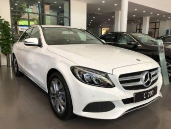 Mercedes-Benz C class C200 2019 - Sale rộn ràng - Tết trọn niềm vui, Mercedes-Benz C200 sản xuất năm 2019, màu trắng