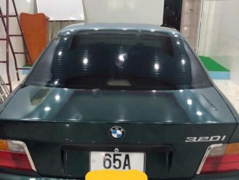 BMW 3 Series 320i 1996 - Cần bán BMW 3 Series 320i sản xuất năm 1996, màu xanh lam, nhập khẩu nguyên chiếc