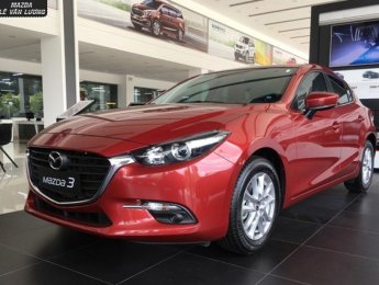 Mazda 3 2019 - Bán giảm giá trực tiếp tiền mặt chiếc xe Mazda3 1.5L Luxury, sản xuất 2020, có sẵn xe, giao nhanh