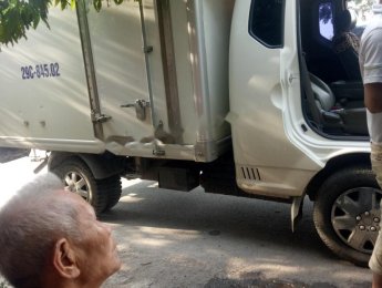 Hyundai Porter 2012 - Bán Hyundai Porter sản xuất 2012, màu trắng, xe nhập, 365tr