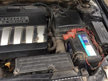 Daewoo Magnus 2.5 AT 2004 - Cần bán Daewoo Magnus 2.5 AT sản xuất năm 2004, màu đen số tự động